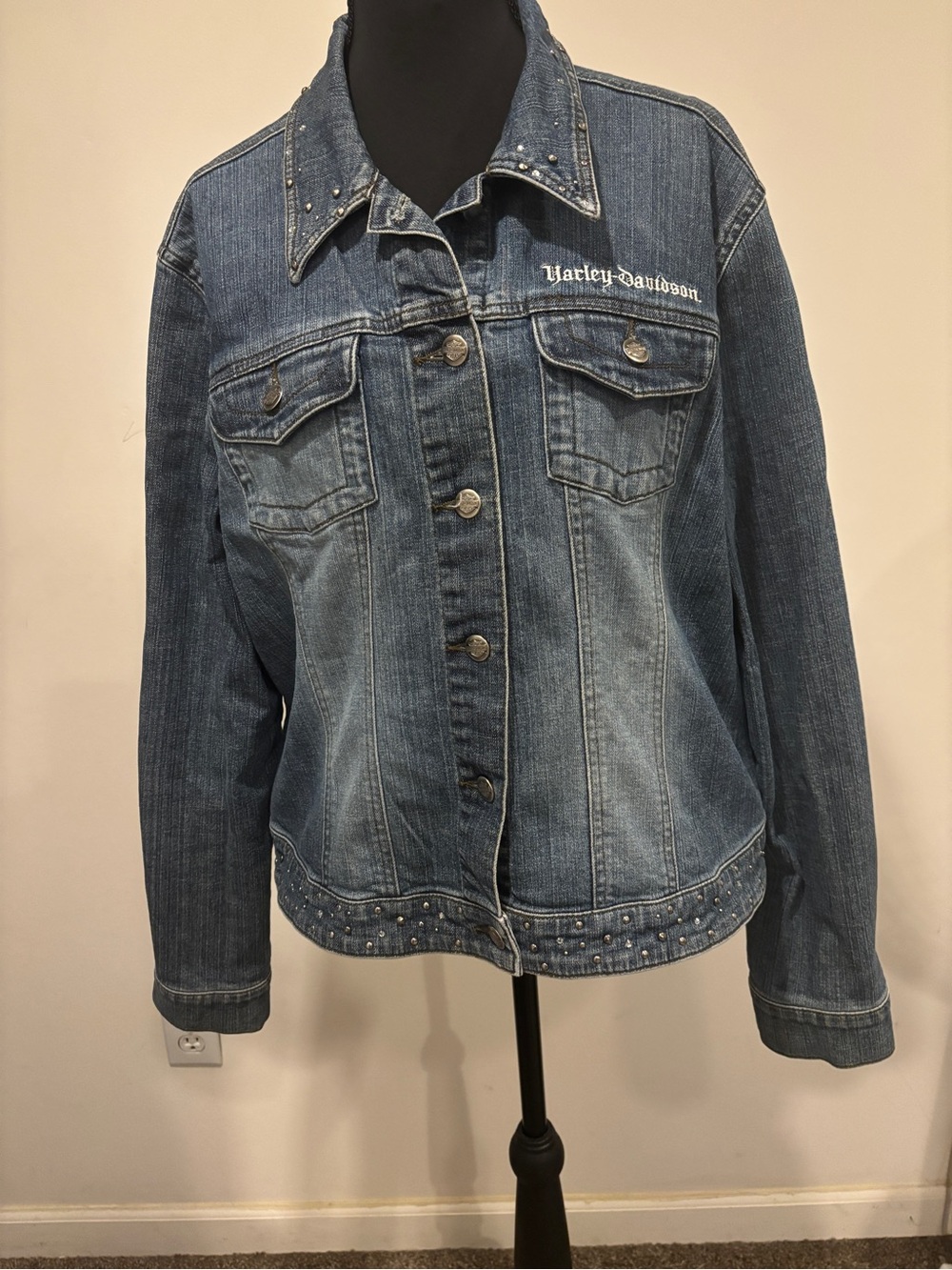Vintage Harley Davidson Women’s Denim Jacket Pink Stud and Rhinestone Accents XL